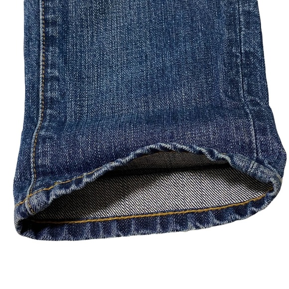 ARITZIA Slim Distressed Boyfriend Blue Jeans - Picture 8 of 15